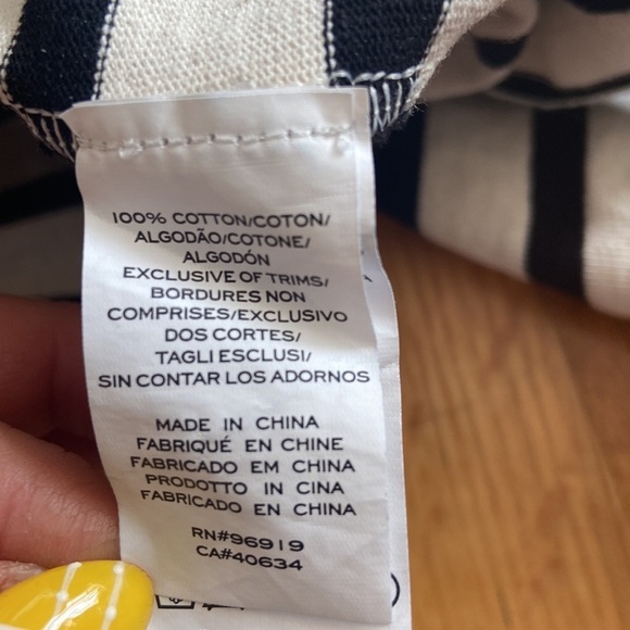 Women’s Marc Jacobs top. Black and white. Size M - Picture 5 of 9